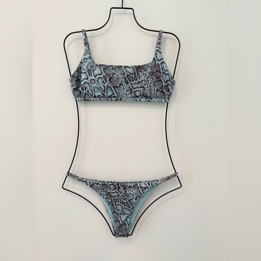 VYB Python Bikini Size M #Swim-D